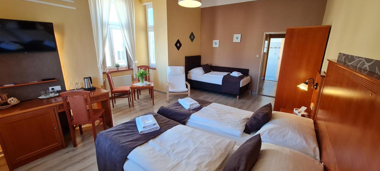 Pension Elektra Mariánské Lázně Esterno foto
